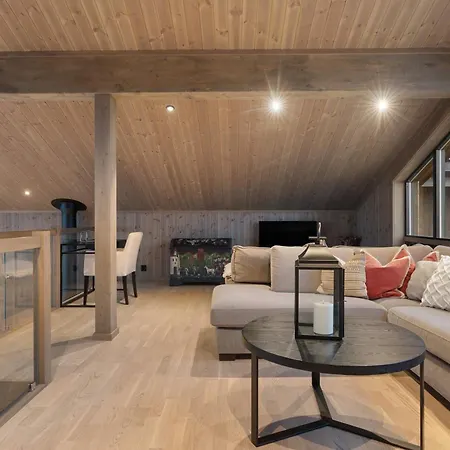 Premium Ski-in Out In Hoyfjellcenter With 4 Bedrooms * Trysil